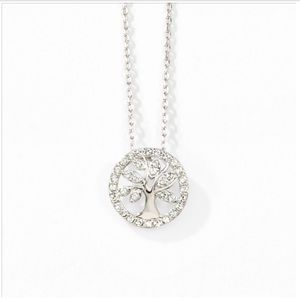 NWOT Tree of Life Necklace